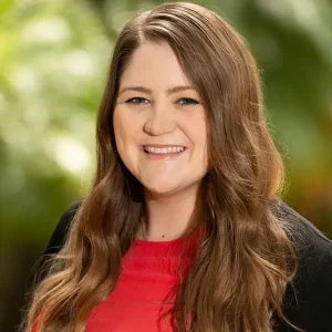 3-Cortney-300x300 3-Cortney-300x300